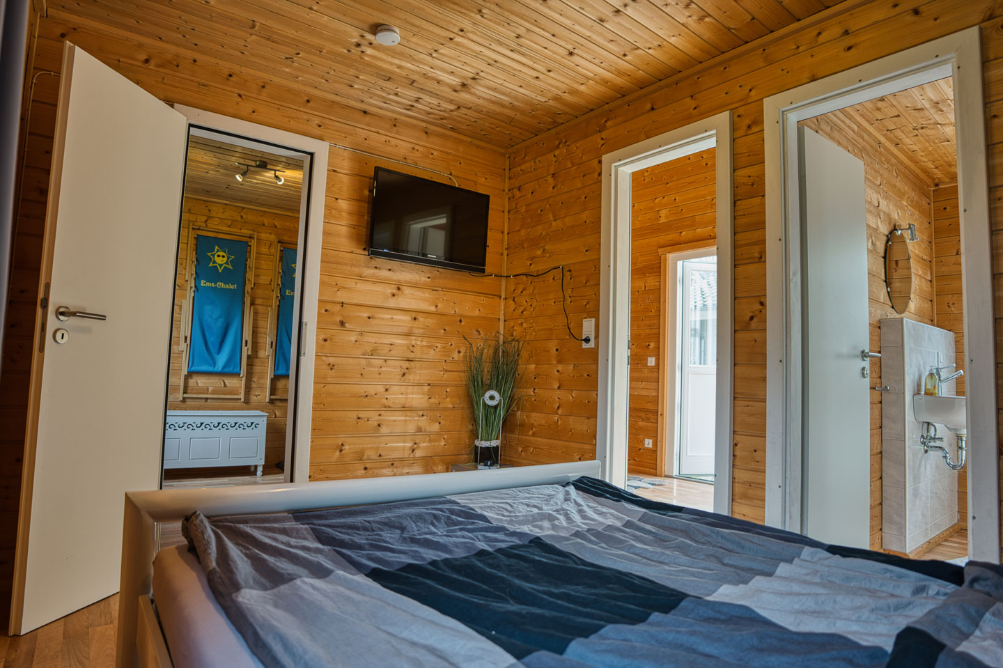 Schlafzimmer-Nebengebaeude-06711